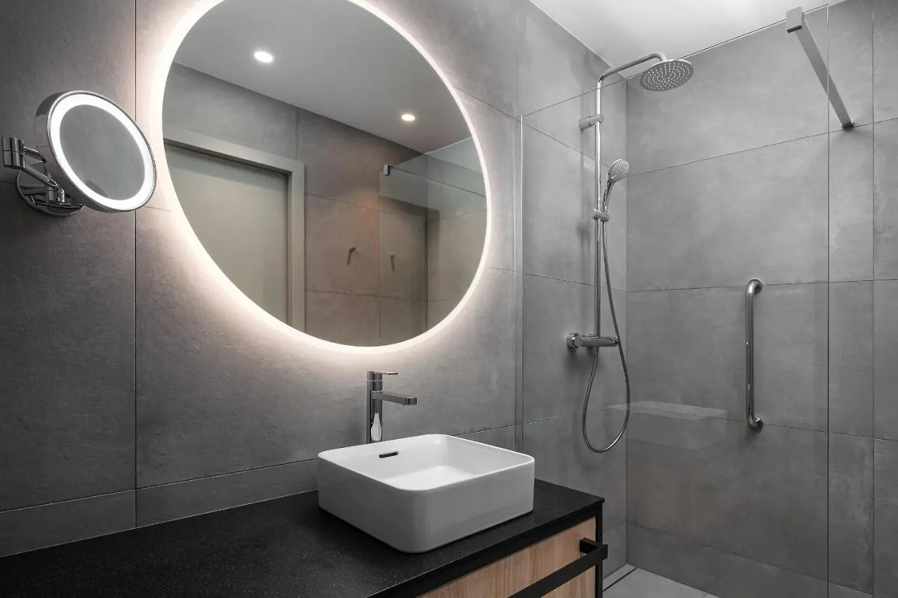 ****  Stages Hotel Prague, A Tribute Portfolio Hotel צ'כיה